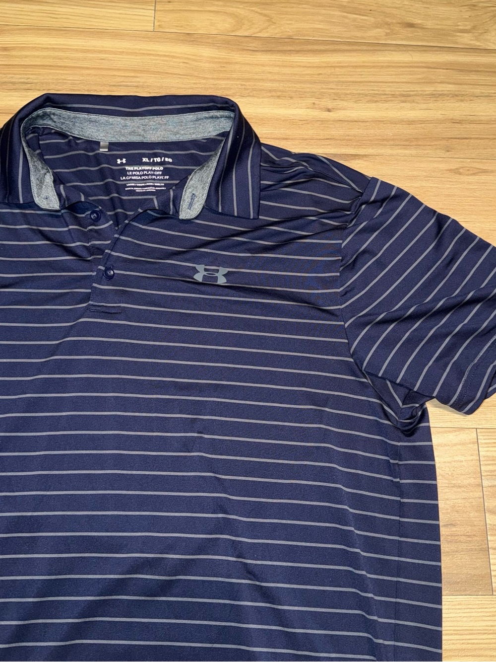 Under Armour Men’s Navy and Gray Striped Golf polo men’s XL